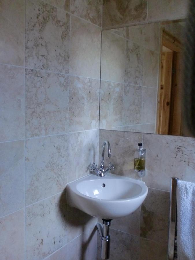 Quiet, Cosy Annexe Room Rough Close 外观 照片